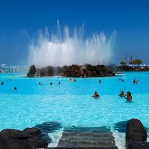 https://apt-detail-aqua.tenerifehoteles.net